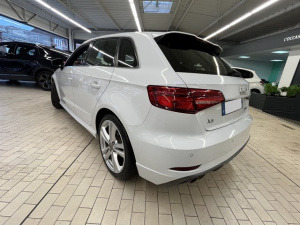 Audi A3 Sportback 35 Tdi 150ch S Line S Tronic 7 A3 Sportback 111 677km