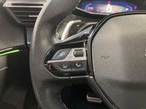Peugeot 2008 Bluehdi 130 S&s Eat8 Gt 2008 41 727km