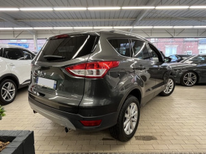 Ford Kuga 2.0 Tdci 120ch Titanium Kuga 124 424km