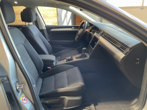 Volkswagen Passat Sw 2.0 Tdi 150 Dsg7 Confortline Passat Sw 132 445km