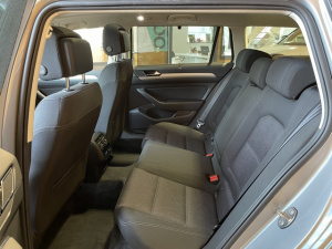 Volkswagen Passat Sw 2.0 Tdi 150 Dsg7 Confortline Passat Sw 132 445km