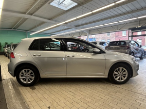 Volkswagen Golf 1.2 Tsi 85ch Bluemotion Golf 104 614km