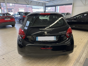 Peugeot 208 Blue Hdi 100ch Active 208 135 683km