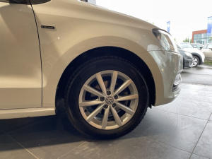Volkswagen Polo 1.0 75 Serie Speciale Lounge Polo 85 892km