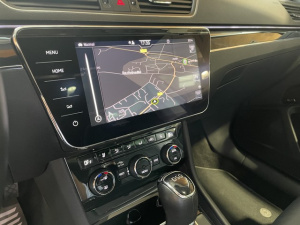 Skoda Superb Combi Laurin & Klement 1.4 Tsi Phev 218 Dsg Superb Combi 95 300km