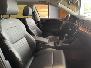 Skoda Superb Combi Laurin & Klement 1.4 Tsi Phev 218 Dsg Superb Combi 95 300km