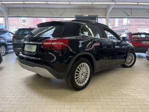 Mercedes Gla 180 7-g Dct Inspiration Gla 102 249km