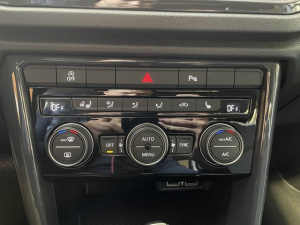 Volkswagen T-roc 2.0 Tdi 150 Ch Dsg7 4motion First Edition T-roc 113 582km