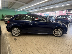 Audi A3 Sportback 1.4 Tsfi Etron 204 Ambition Luxe A3 Sportback 126 302km