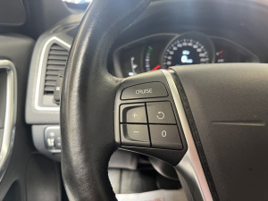 Volvo Xc 60 D4 190 Ch Geartronic 8 Momentum Business Xc 60 132 248km