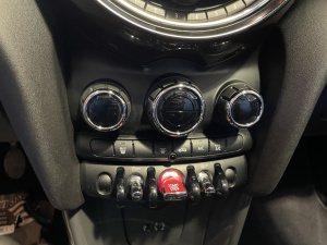 Mini Cooper D 116 Ch Edition Cooper 112 654km