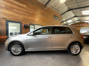 Volkswagen Golf 1.2 Tsi 105 Bluemotion Technology Cup Golf 105 322km