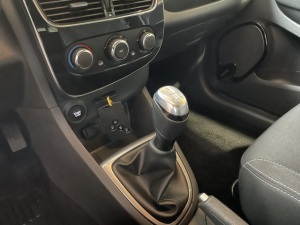 Renault Clio Iv Limited Tce 75 Clio 75 335km
