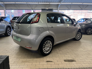 Fiat Punto 1.2 69ch Young Punto 118 481km