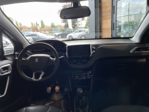 Peugeot 2008 1.6 Blue Hdi 100 Ch Crossway 2008 70 200km