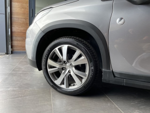 Peugeot 2008 1.6 Blue Hdi 100 Ch Crossway 2008 70 200km