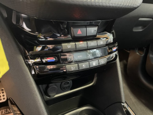Peugeot 2008 1.6 Blue Hdi 100 Ch Crossway 2008 70 200km