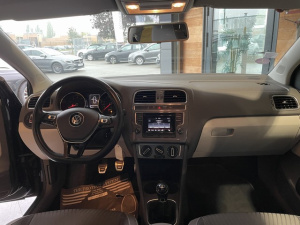 Volkswagen Polo 1.2 Tsi 90 Confortline Polo 100 333km