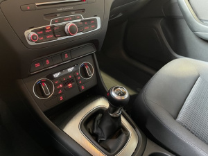 Audi Q3 Ambiente 2.0 Tdi 120ch Bvm6 Q3 89 632km