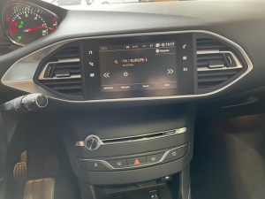 Peugeot 308 1.5 Bluehdi 130ch S&s Allure 308 64 825km