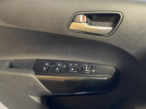 Kia Picanto 1.0 67ch Launch Edition Picanto 95 250km