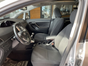 Toyota Verso 112 D4d 7 Pl Skyview Verso 93 400km