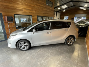 Toyota Verso 112 D4d 7 Pl Skyview Verso 93 400km