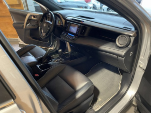 Toyota Rav 4 Hybrid Pro 2wd Black Edition Rav 4 119 552km