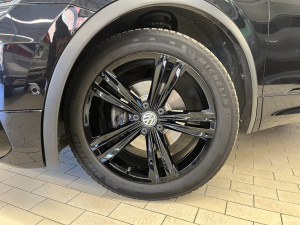 Volkswagen Tiguan Black R-line 2.0 Tdi 150 Ch Dsg7 Tiguan 115 300km