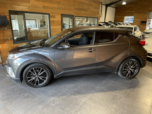 Toyota C-hr Hybrid 122h Distinctive C-hr 69 055km