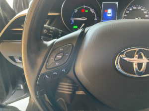 Toyota C-hr Hybrid 122h Distinctive C-hr 69 055km