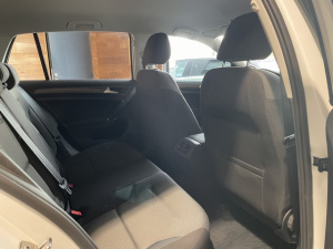 Volkswagen Golf 1.0 Tsi 110 First Edition Golf 99 120km