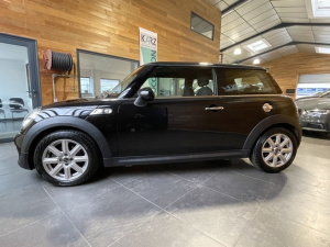 Mini Mini 143 Ch Cooper Sd Pack Red Hot Mini 140 154km