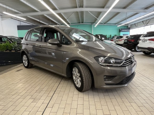 Volkswagen Golf Sportsvan 1.6 Tdi 110 Ch  Business Golf Sportsvan 136 255km