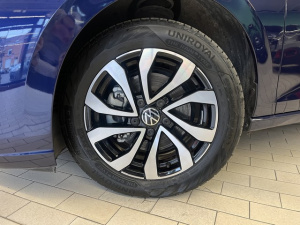 Volkswagen Golf 8 1.0 E-tsi 110ch Dsg7 Active Golf 13 985km