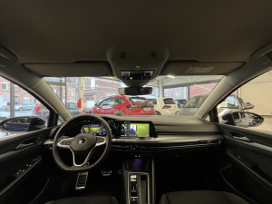 Volkswagen Golf 8 1.0 E-tsi 110ch Dsg7 Active Golf 13 985km