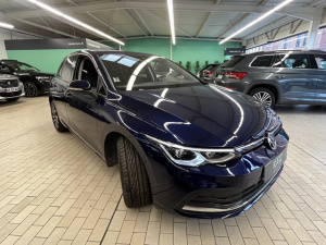 Volkswagen Golf 8 1.0 E-tsi 110ch Dsg7 Active Golf 13 985km