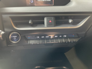 Lexus Ux250h 2wd Premium Edition My20 Ux250h 41 917km