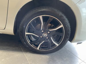 Toyota Yaris 2016 100 Vvt-i Technoline Yaris 138 000km