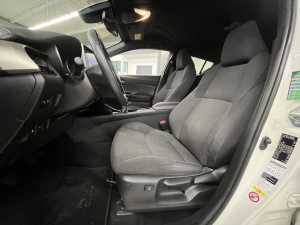 Toyota C-hr 1.2t 116ch Distinctive C-hr 49 999km
