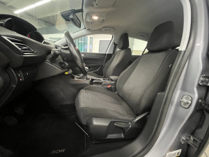 Peugeot 308 1.5 Hdi 130ch Active 308 58 135km