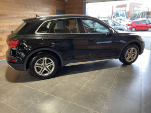 Audi Q5 2.0 Tdi 150 Ch Design - 1ere Main Q5 62 500km