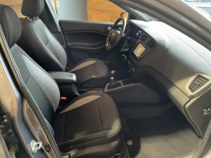 Hyundai I20 1.2 84 Edition Navy I20 76 450km