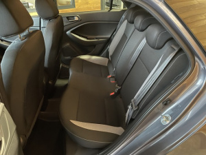 Hyundai I20 1.2 84 Edition Navy I20 76 450km