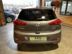 Hyundai I20 1.2 84 Edition Navy I20 76 450km