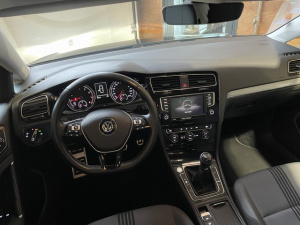 Volkswagen Golf 1.2 Tsi 110 Match Golf 93 534km