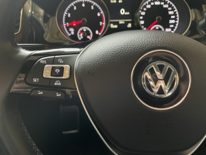 Volkswagen Golf 1.2 Tsi 110 Match Golf 93 534km