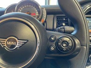 Mini Mini Cabriolet 102ch F57 Lci Mini 26 456km
