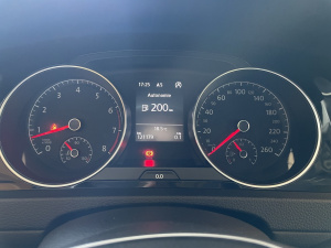 Volkswagen Golf 1.2 Tsi 105 Cup - Distrib Ok Golf 121 179km