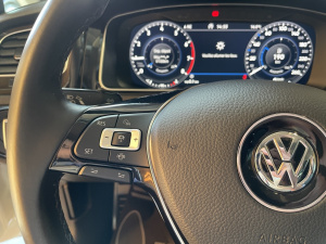 Volkswagen Golf 1.0 Tsi 115 Connect Golf 69 916km